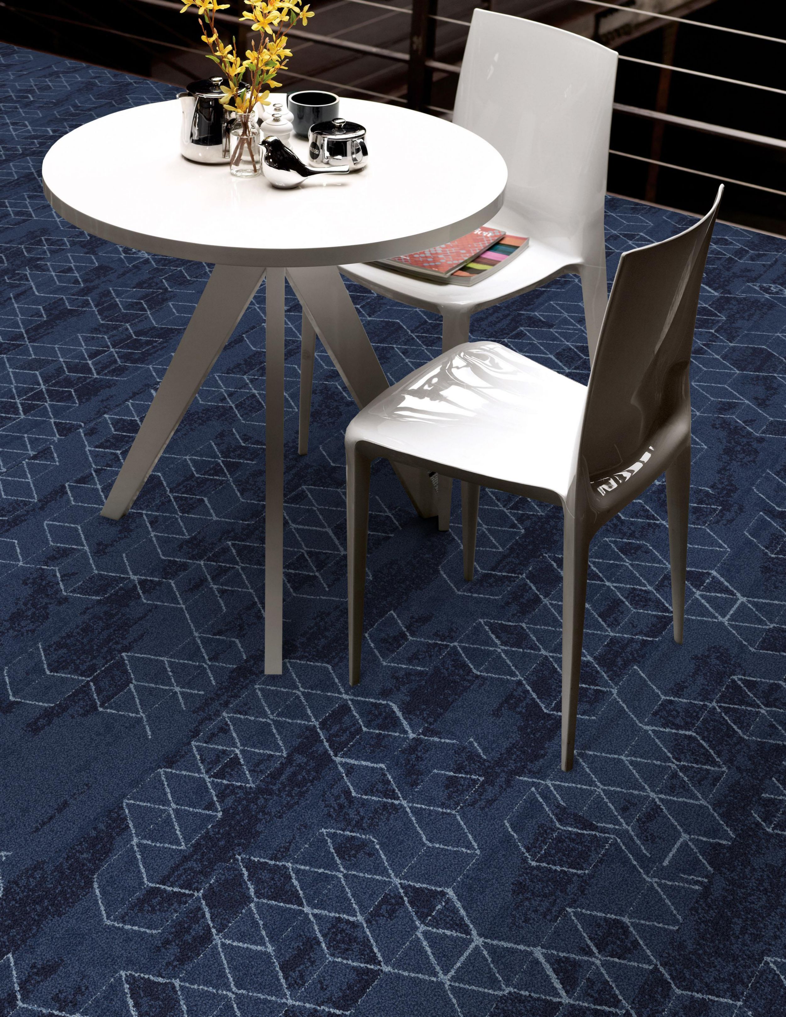 Neo Lux Como II carpet tile in small dining area image number 2